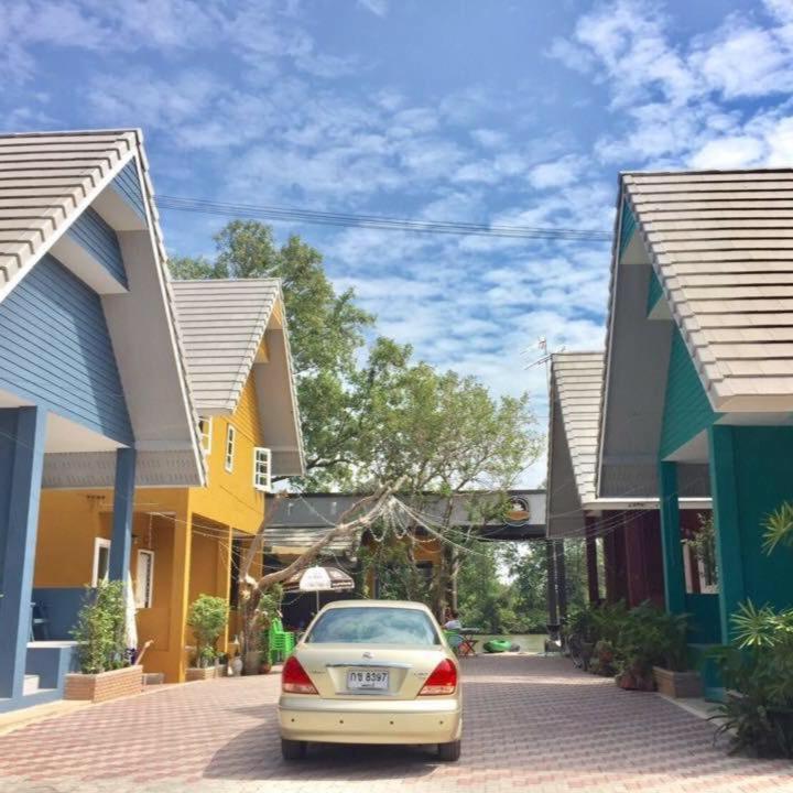 Baan Bon Resort Bang Tabun فيتشابوري المظهر الخارجي الصورة